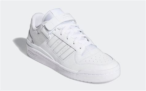 adidas originals forum low white